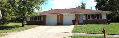 1101 Cambridge Ct, New Carlisle, OH 45344