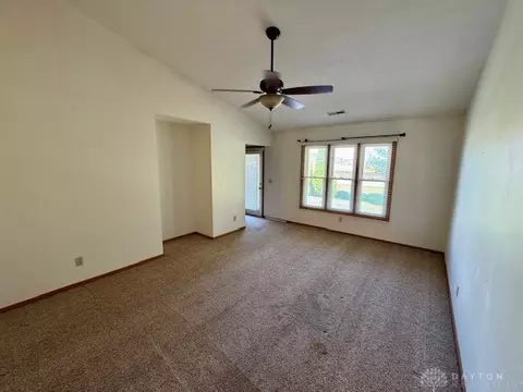 Living - 1470 Oldham Dr, Springfield, OH 45503 photo 1 of 1