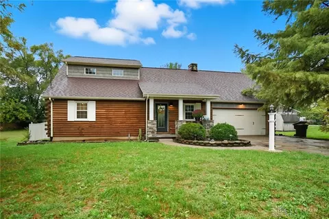 285 Nikki Ct, Franklin, OH 45005 photo 2