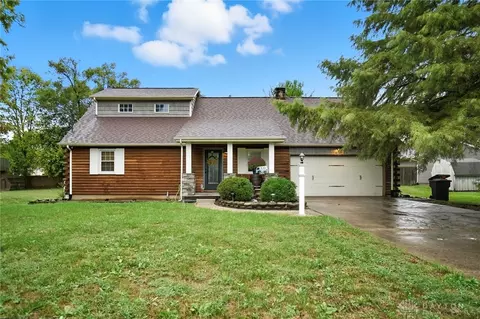 285 Nikki Ct, Franklin, OH 45005