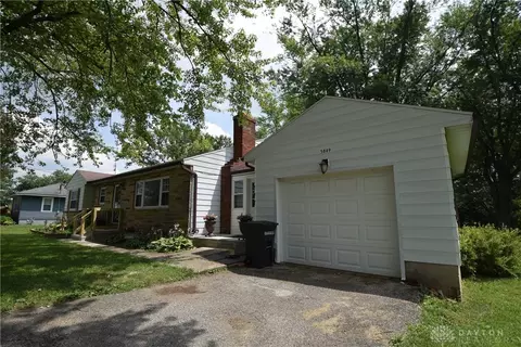 5889 Troy Rd, Springfield, OH 45502 photo 23