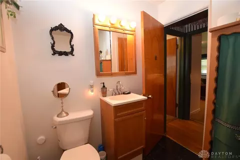 5889 Troy Rd, Springfield, OH 45502 photo 8
