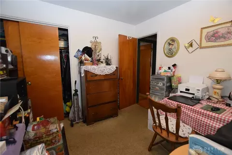 5889 Troy Rd, Springfield, OH 45502 photo 10