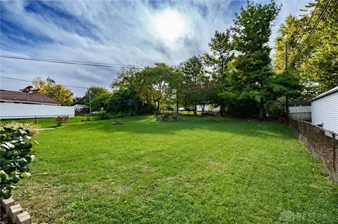 Exterior - 2808 Whitehorse Ave, Kettering, OH 45420 photo 7 of 7