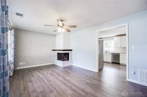 Living - 2808 Whitehorse Ave, Kettering, OH 45420 photo 1 of 3