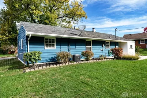 Exterior - 2808 Whitehorse Ave, Kettering, OH 45420 photo 6 of 7
