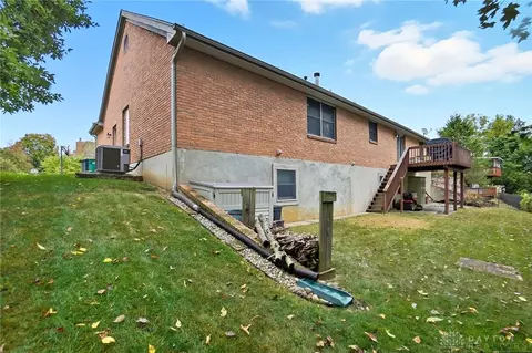 Exterior - 473 Mccray Blvd, Springboro, OH 45066 photo 6 of 9