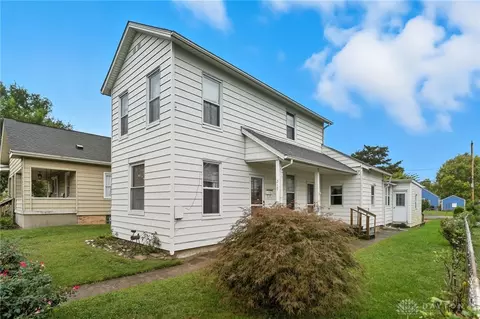217 3rd St, Trenton, OH 45067
