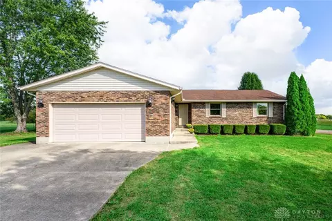 3100 Fuls Rd, Farmersville, OH 45325