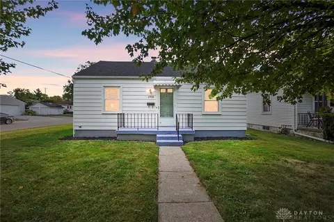 2900 Lansing Dr, Dayton, OH 45420