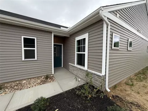 6832 Traditions St #46, Middletown, OH 45044