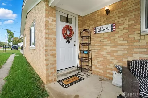 608 E 4th St, Franklin, OH 45005 photo 5