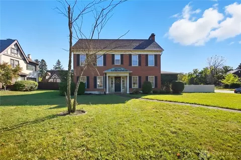 2002 N Fountain Blvd, Springfield, OH 45504
