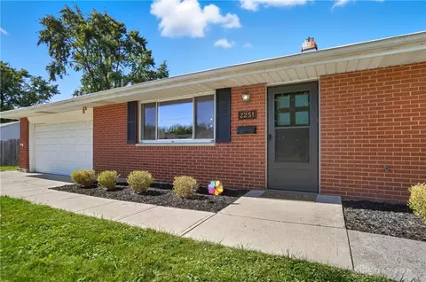 2251 Broadmoor Dr, Kettering, OH 45419 photo 5