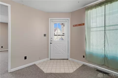 718 N Florence St, Springfield, OH 45503 photo 7