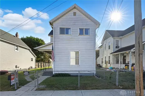 718 N Florence St, Springfield, OH 45503 photo 2