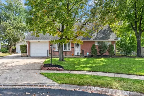 5062 Nielson Ct, Dayton, OH 45424