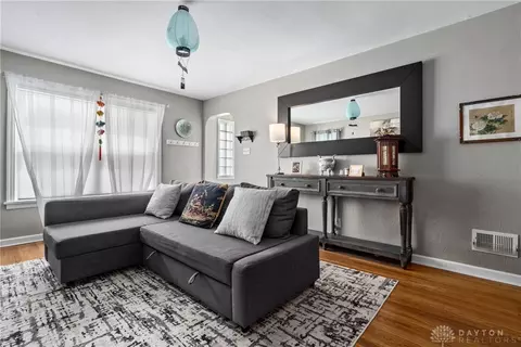 Living - 441 Cushing Ave, Kettering, OH 45429 photo 1 of 1