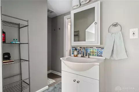 Bath - 441 Cushing Ave, Kettering, OH 45429 photo 3 of 3