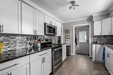 Kitchen - 441 Cushing Ave, Kettering, OH 45429 photo 1 of 2