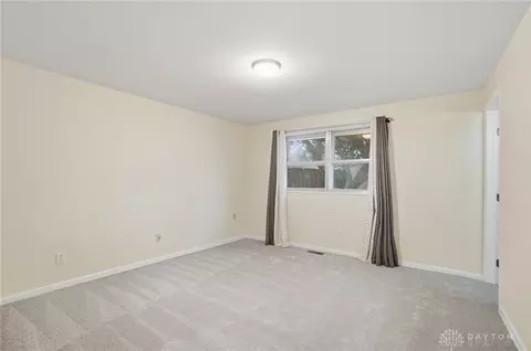 Bedroom - 2933 Bahia Dr, Springfield, OH 45503 photo 2 of 8
