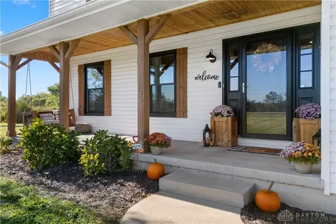 Exterior - 7870 E Us 22 3, Morrow, OH 45152 photo 5 of 16