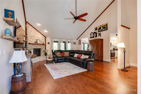 Other - 849 Wind Bluff Pt, Springboro, OH 45066 photo 1 of 9