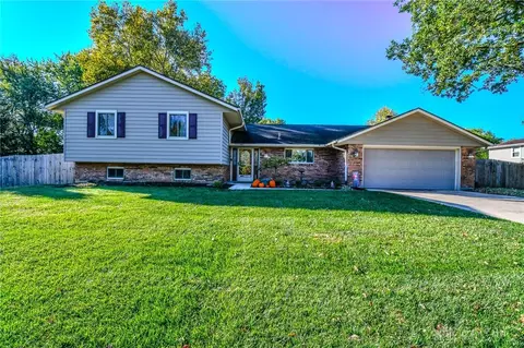 3961 Ephrata Ct, Beavercreek, OH 45430