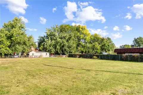 2301 Valley Pike, Dayton, OH 45404