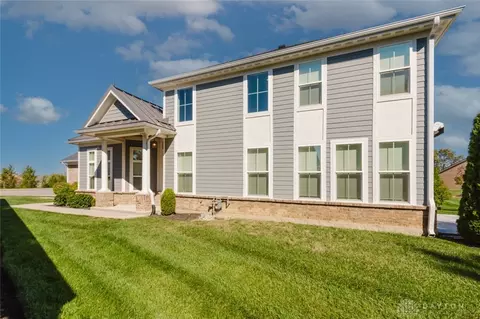 Exterior - 9460 Banyan Ct, Centerville, OH 45458 photo 4 of 8