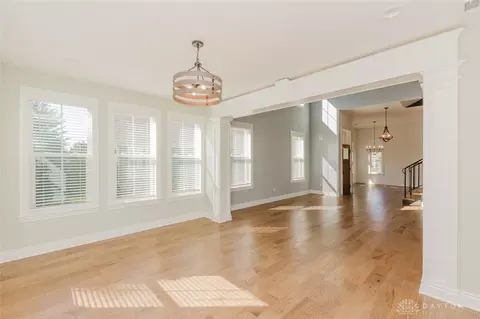 Living - 9460 Banyan Ct, Centerville, OH 45458 photo 6 of 6
