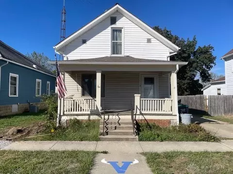 12 N Main St, Casstown, OH 45312