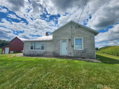7337 E Lock Rd, Lewisburg, OH 45338