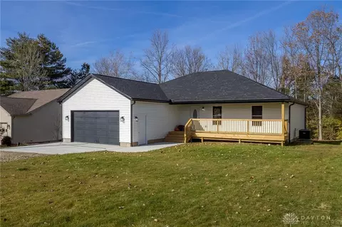 787 Baltic Dr, Eaton, OH 45320