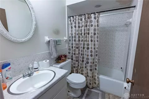 4640 Marshall Rd, Kettering, OH 45429 photo 53