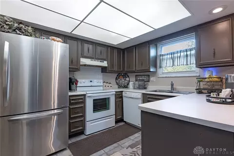 4640 Marshall Rd, Kettering, OH 45429 photo 10