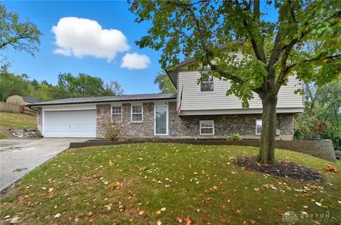 838 Maid Marion Ct, Miamisburg, OH 45342