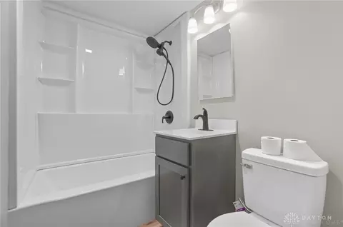 Bath - 3822 Milford Dr, Dayton, OH 45429 photo 1 of 3