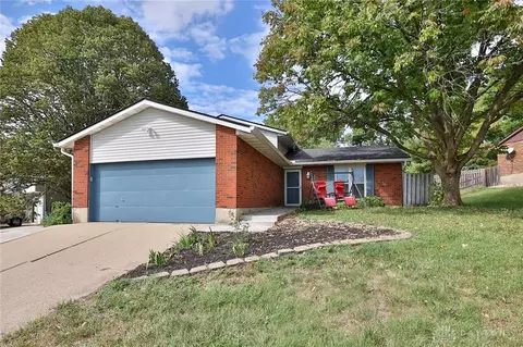 4004 Bayberry Dr, Hamilton, OH 45011