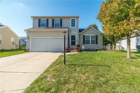 31 Mccullough Dr, Springboro, OH 45066