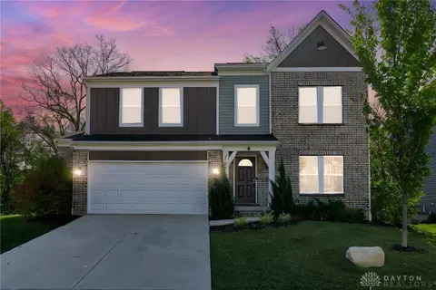 1506 Indigo Dr, Fairborn, OH 45324