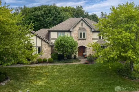 Exterior - 6780 Montpellier Blvd, Centerville, OH 45459 photo 11 of 21