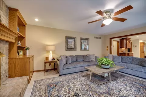 Living - 6780 Montpellier Blvd, Centerville, OH 45459 photo 4 of 5