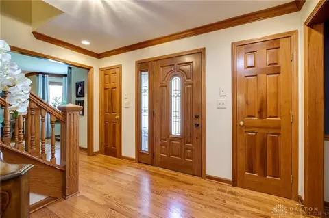 Entry Way - 6780 Montpellier Blvd, Centerville, OH 45459 photo 2 of 4