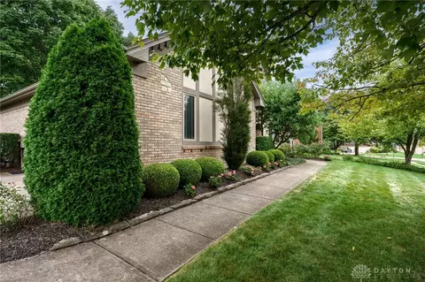 Exterior - 6780 Montpellier Blvd, Centerville, OH 45459 photo 5 of 21