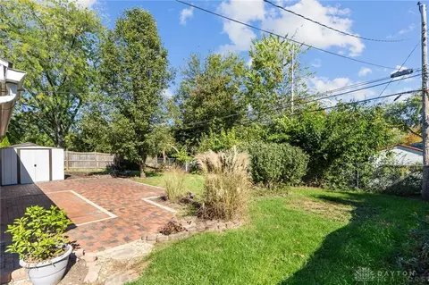 3872 Maryknoll Dr, Kettering, OH 45429 photo 29