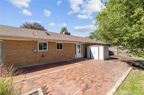 3872 Maryknoll Dr, Kettering, OH 45429 photo 26