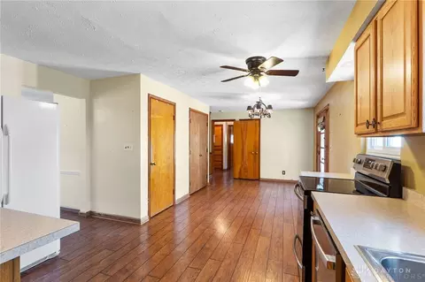 3872 Maryknoll Dr, Kettering, OH 45429 photo 14