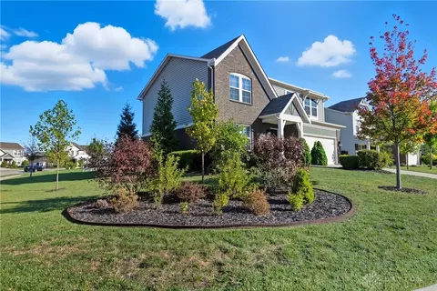 2521 Leonardo Way, Franklin, OH 45005 photo 2