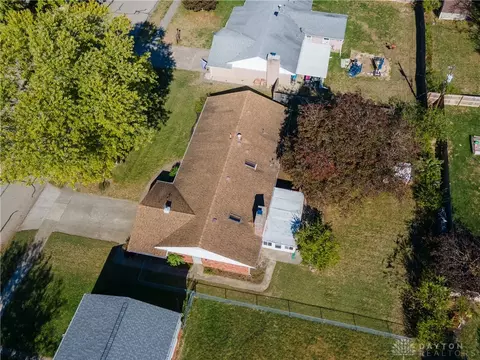 View/Area - 1075 Crestview Dr, Troy, OH 45373 photo 5 of 5